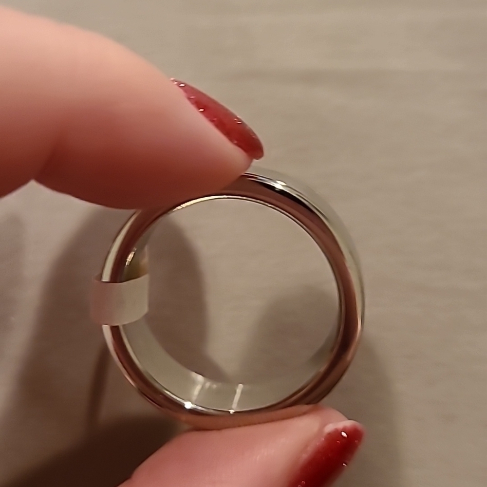 Simple stainless steel cubic zirconia inlay ring - Picture 3 of 5